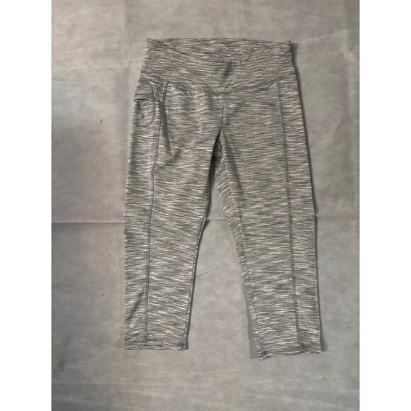 Danskin Grey/White Capri Legging S Exercise Athleisure Activewear Cozycore Comfy - Picture 5 of 11